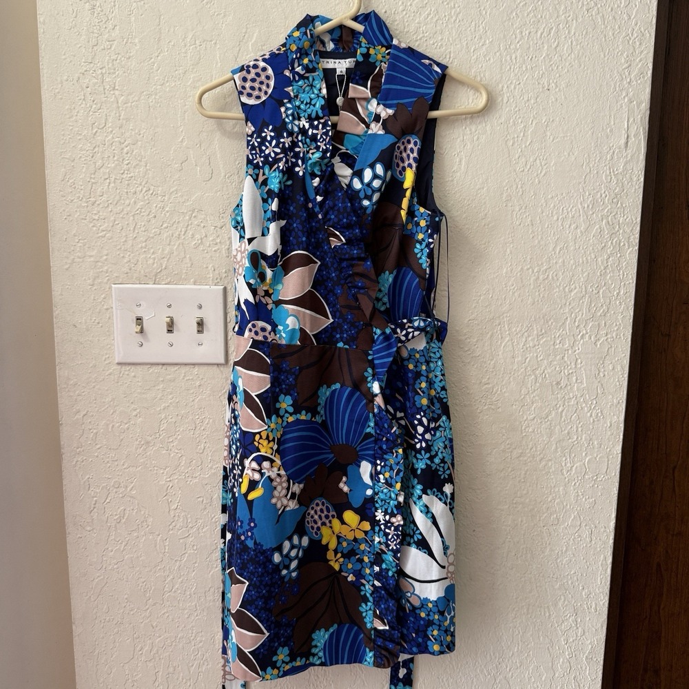 Trina Turk Sleeveless Floral Ruffle Wrap Dress Size 4 Jacquard Knee Length